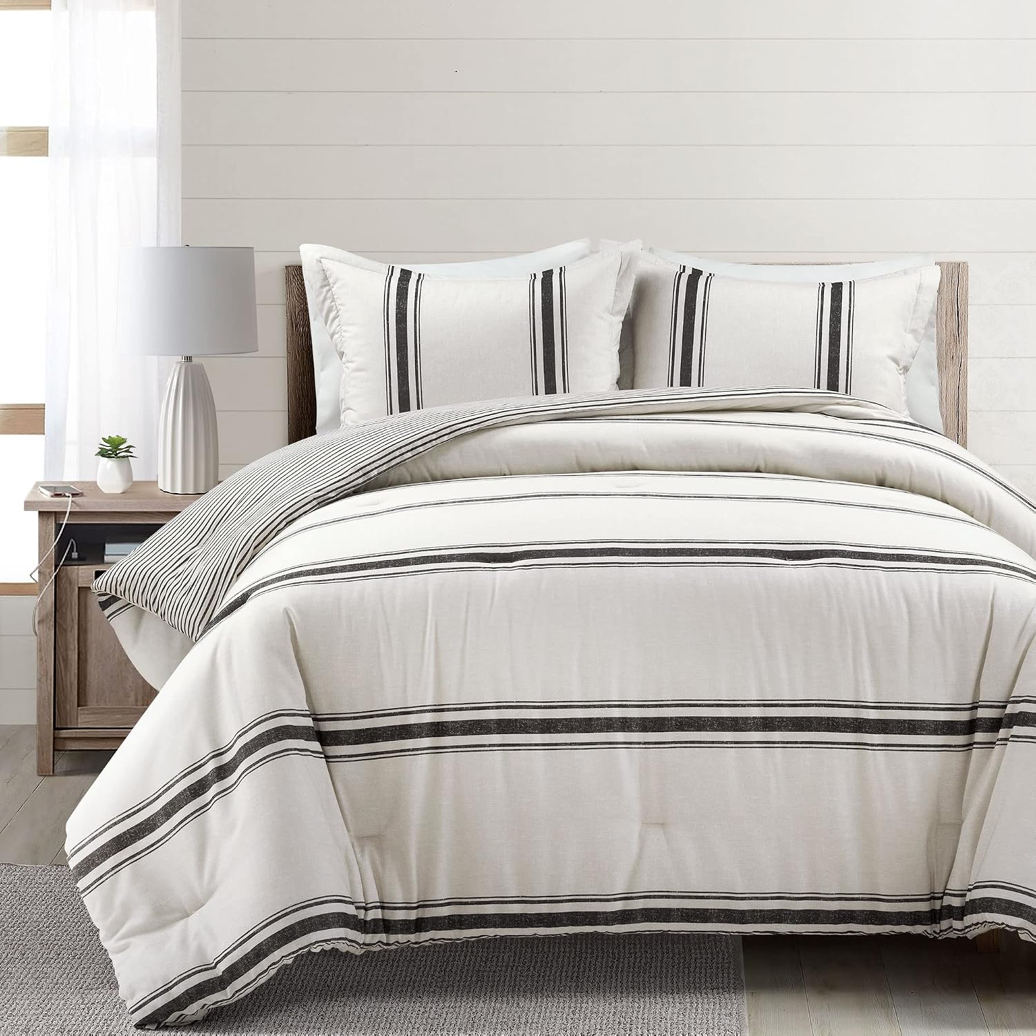 Lush Decor Farmhouse Stripe Reversible Cotton Comforter Set, 3 Piece Set, California King, Black - Cozy Farmhouse Bedding Set - Rustic Decor - Striped Comforter - Modern Farmhouse Bedroom Decor