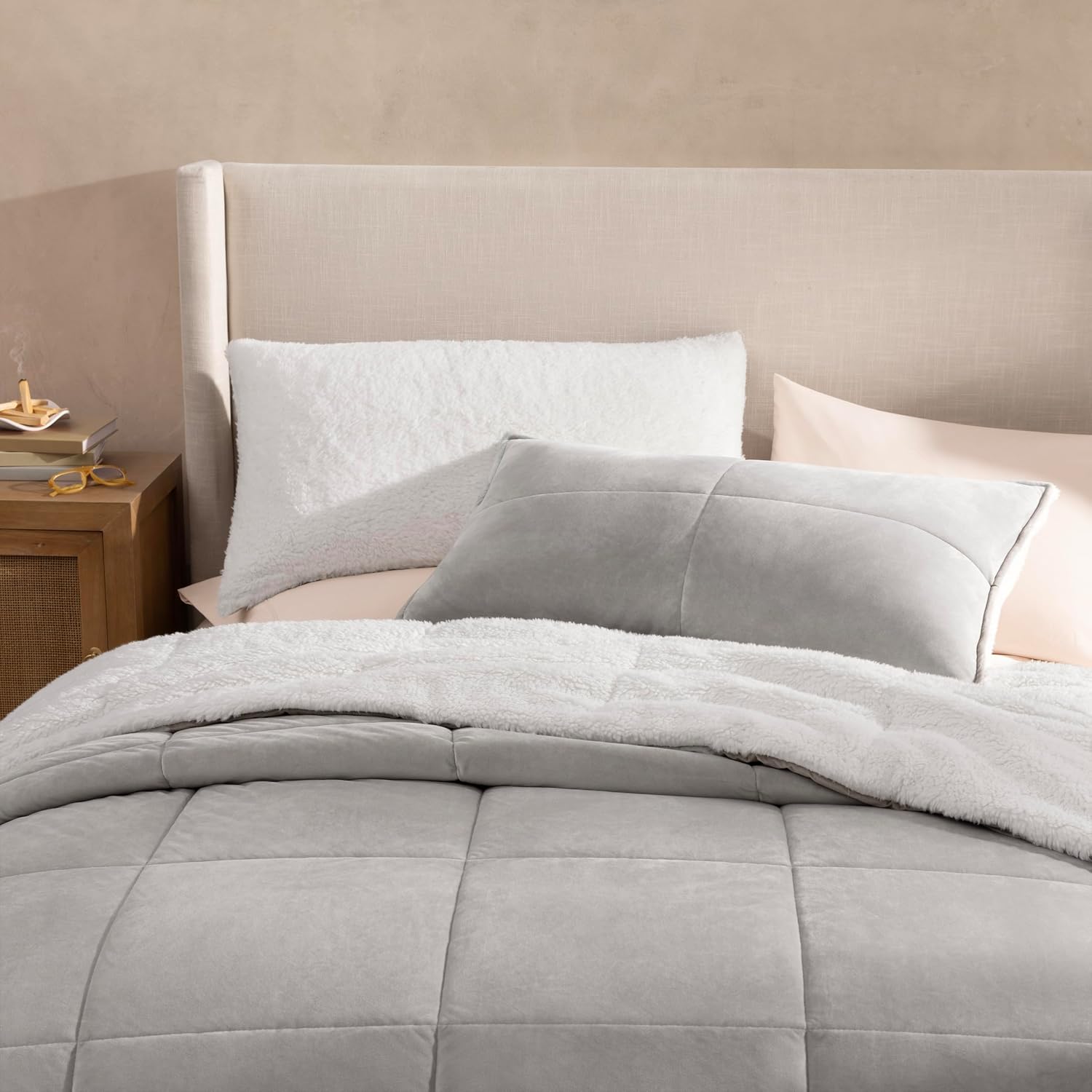UGG Blissful Comforter Set with 2 Pillow Shams, Warm Winter Bedding, Fluffy Reversible Down Alternative Bedding, King/California King Size Comforter Set, Seal Grey