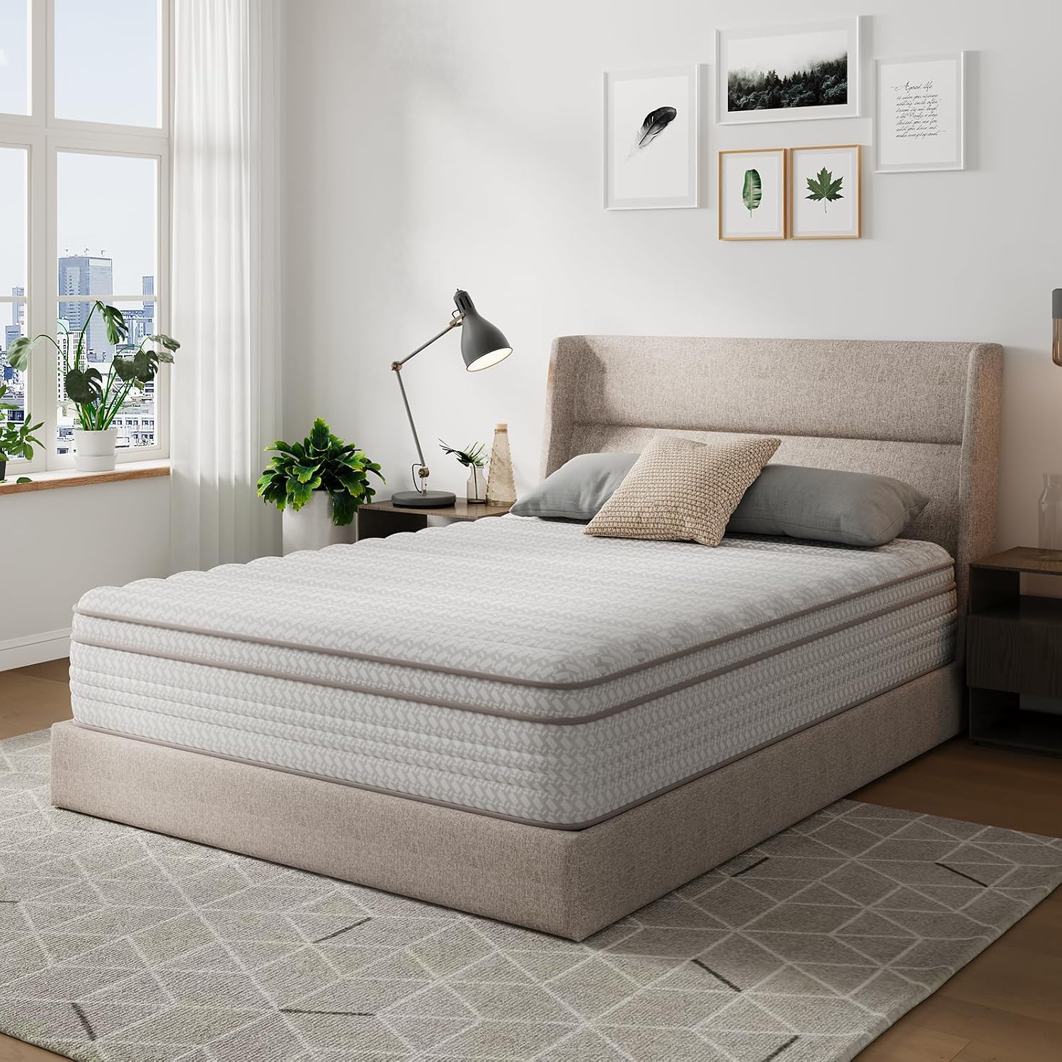 Novilla 10 Inch King Size Mattress, Hypoallergenic & Back Pain Relief, Hybrid King Mattresses in a Box with Smarts Coils, Fiberglass Free CertiPUR-US Certified Colchones No Box Spring Needed