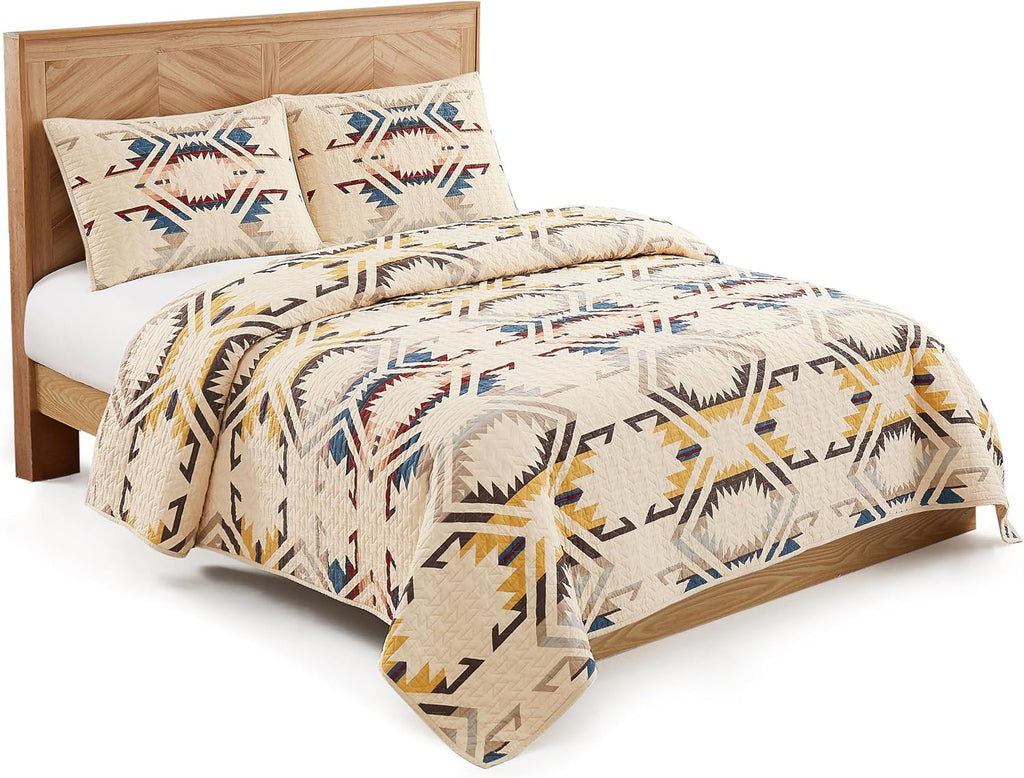 Pendleton White Sands Queen Quilt Bedding Set with 2 Pillow Shams, Luxury Cotton Quilt, Lightweight Quilted Bedspread or Coverlet, Western Bedding, Machine Washable, Full/Queen, Beige Diamond Print