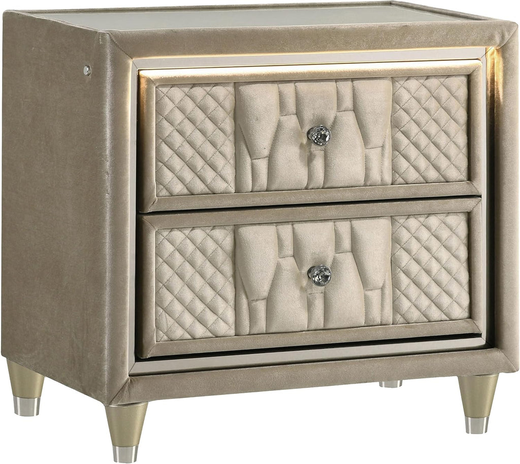 Coaster Home Furnishings - Lorient - Wood - 5-Piece Bedroom Set with Tufted LED Wingback Bed, USB Port, Traditional Style and Flame Visualizer - Bedroom - Queen Size - Ivory and Camel - 222661Q-S5B