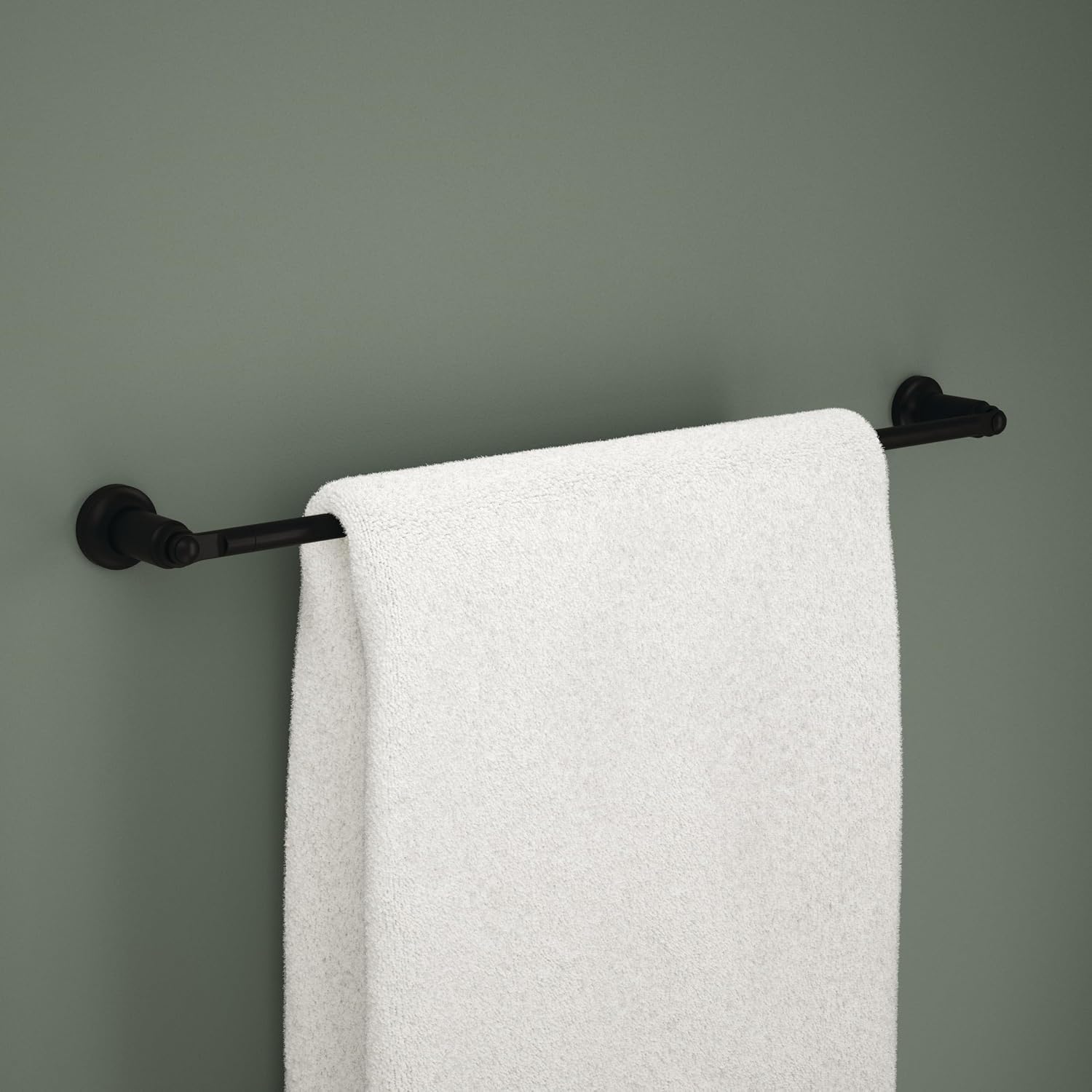 Delta Saylor 5-Piece Bathroom Set with 24 in. Towel Bar, 8 in. Hand Towel Holder, Toilet Paper Holder, Towel/Robe Hooks (2)| Matte Black Bathroom Accessories | Bathroom Hardware Set