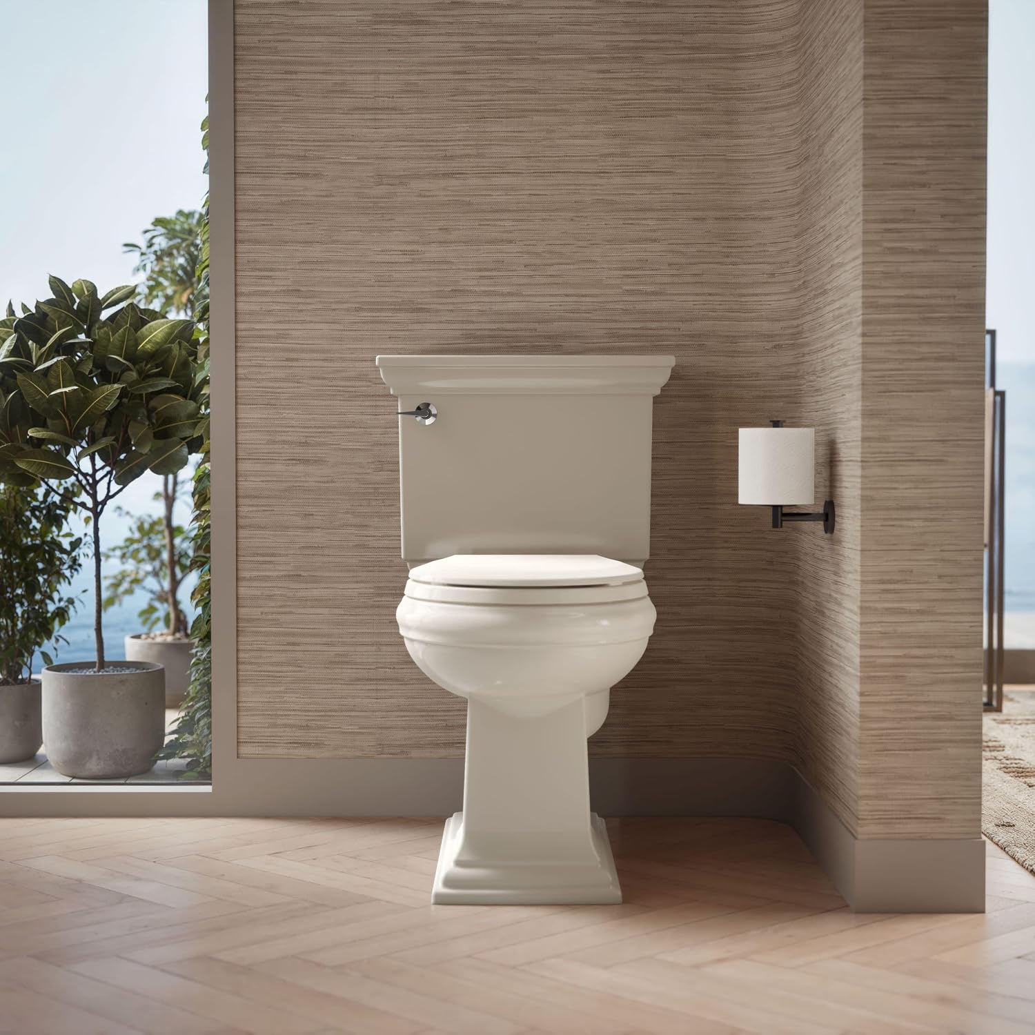 KOHLER Lustra Quick-Release™ round-front toilet seat