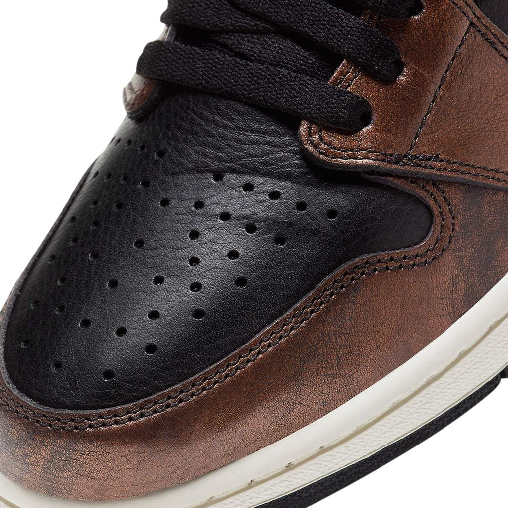 Nike Men's Air Jordan 1 Mid Basketball Shoes