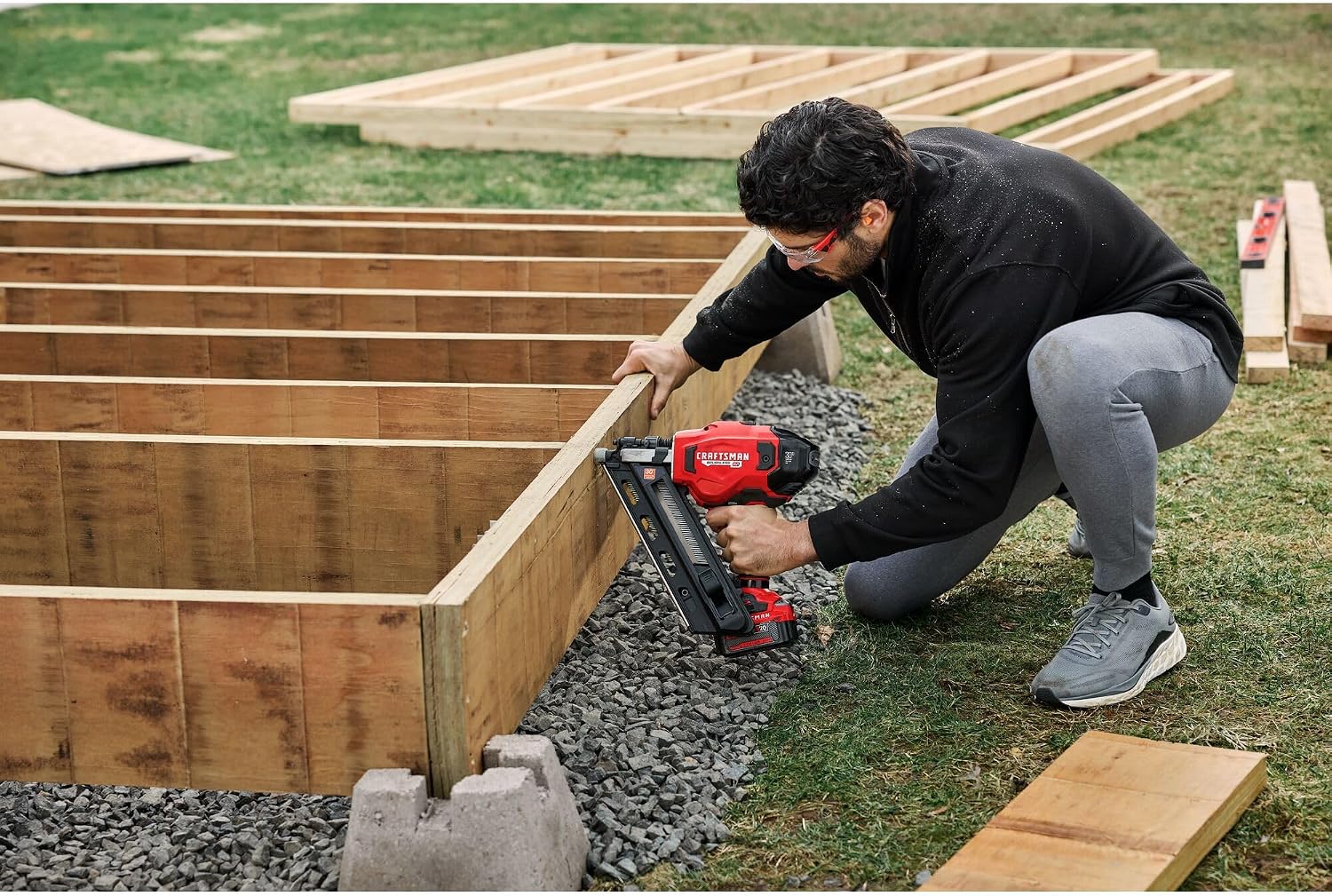 CRAFTSMAN V20 Brushless Cordless 30° Framing Nailer (Tool Only) (CMCN630PTB)