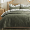 EVERGRACE 100% Cotton Paisley Quilt Set, King Size 3 Piece Set – Prewashed Lightweight Bedspread with 2 Shams, Soft & Breathable Matelasse-Style Quilted Coverlet, Olive Green