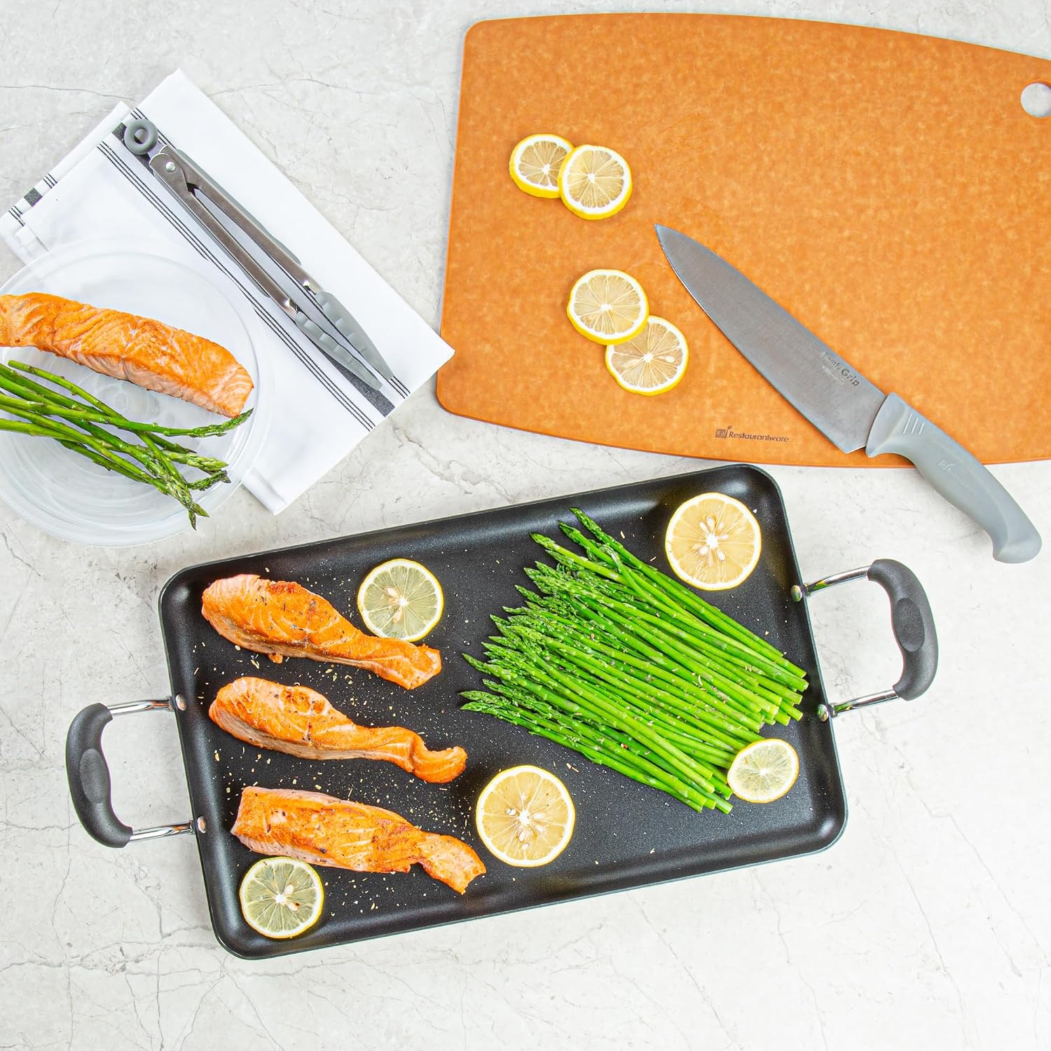 Restaurantware-Met Lux 16.5 x 10.5 Inch Double Burner Griddle, 1 No-Stick Flat Top Grill - Cool Touch Handles, Compatible With Gas And Electric, Aluminum Griddle Pan, Even-Heating, For Eggs