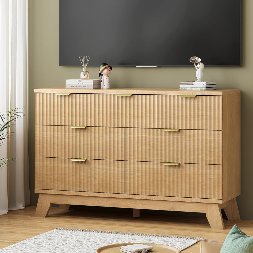 Fluted Dresser for Bedroom with 7 Drawers, 48' Wide Modern Chest of Drawers with Metal Handle, Wood Dresser TV Stand, Wooden Closet Clothes Storage Organizer for Living Room, Hallway, Natural Oak