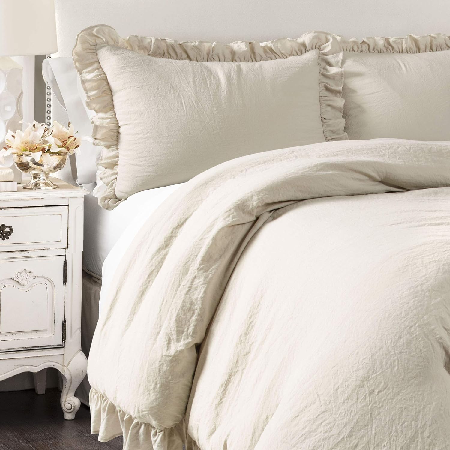 Lush Decor Reyna Ruffle Comforter Set - 3 Piece Cozy Ruffled Bedding Set - Timeless Elegance and Comfort for Bedroom - California King, Wheat