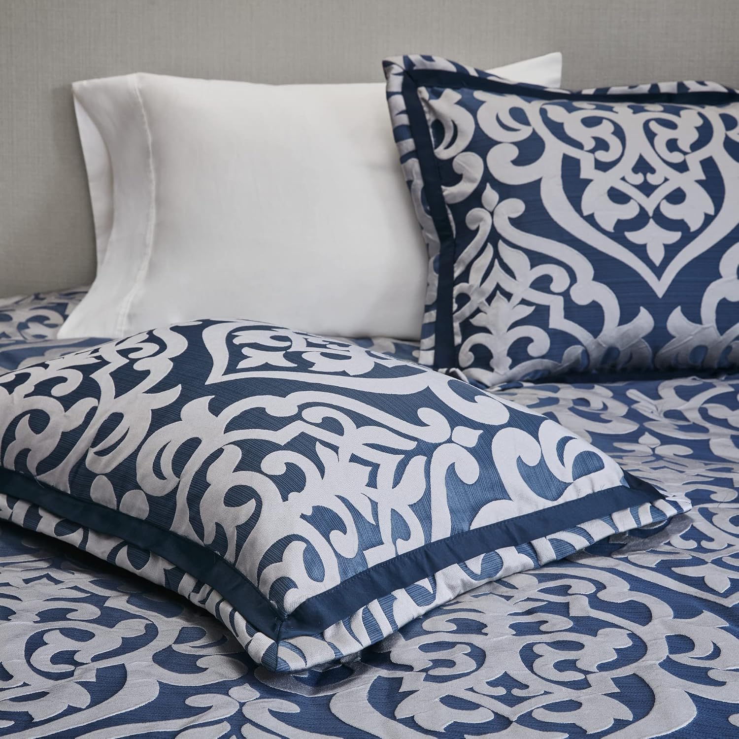 Madison Park Tesla Cozy Comforter Set Jacquard Damask Medallion Design - All Season Down Alternative Bedding, Shams, Bedskirt, Decorative Pillows, King, Navy 6 Piece