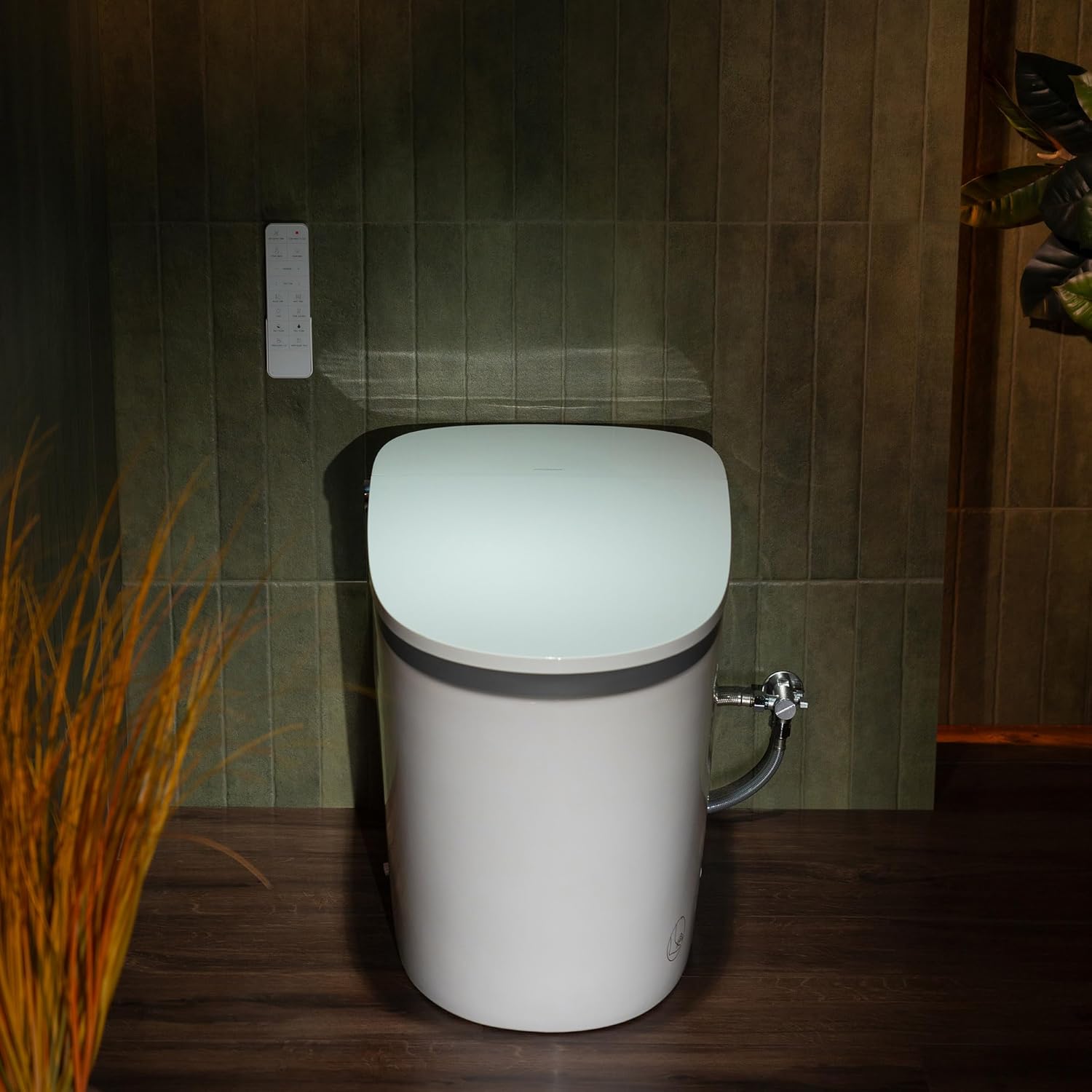 WOODBRIDGE Smart Toilet with 1000g MaP Flush Score, Foam Shield, Moving Dryer, Blackout Flush, ADA Comfort Chair Height, Auto Open & Close,Heated Seat, EBT350
