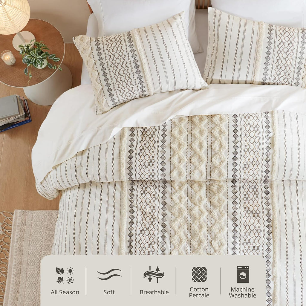 INK+IVY King Comforter Set, Boho Comforters, Breathable Cotton Bed Set, All Season Modern Chenille Tufted Comforter with Farmhouse Bedding Flare, Gifts for Women, Ivory 3 Piece