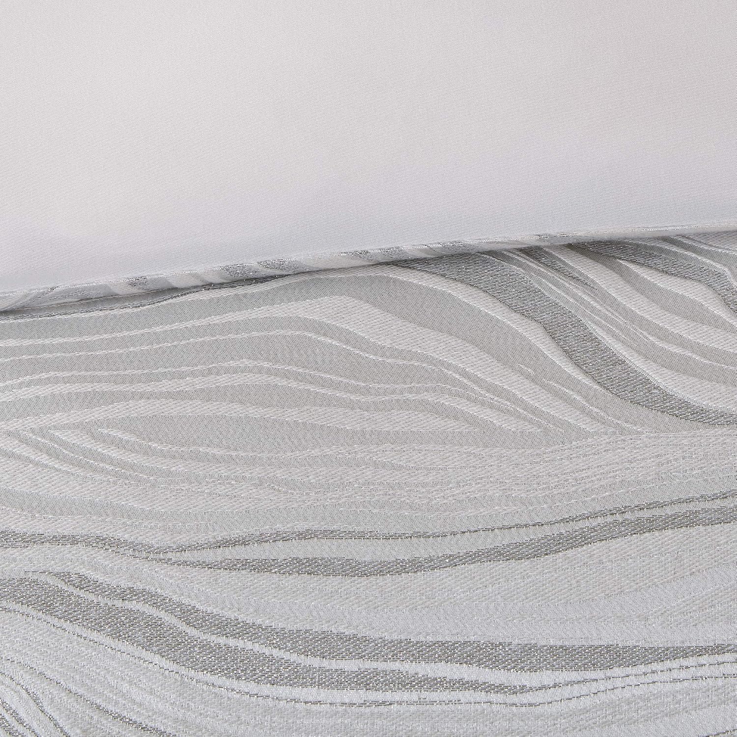Madison Park Signature Glam Cozy Comforter Set - All Season Bedding Combo Filled Insert and Removable Duvet Cover, Shams, Decorative Pillows, Metallic White King(110'x96') 10 Piece
