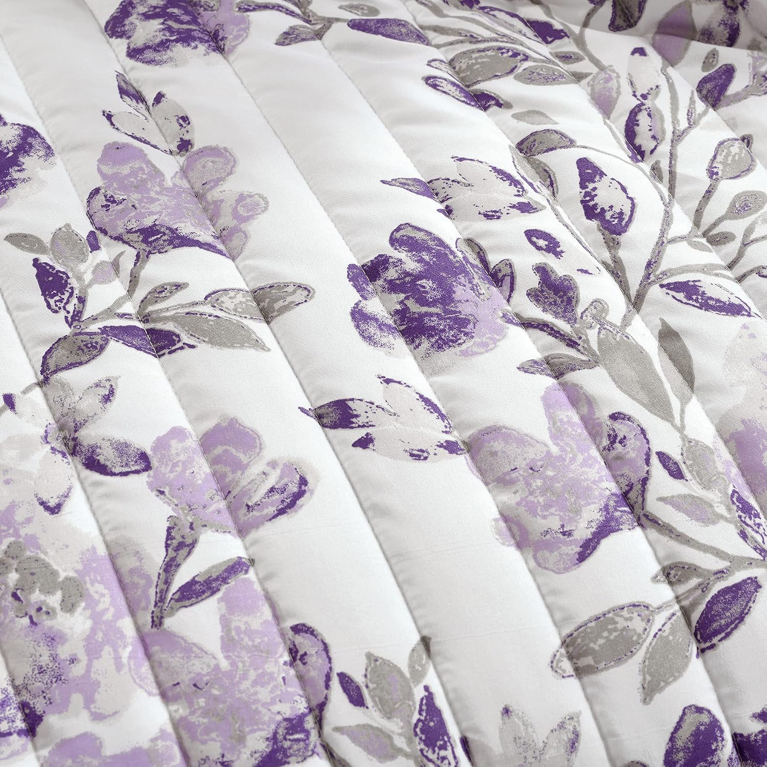 Lush Decor Tanisha Reversible Floral Quilt Set, 5 Piece Set, King, Gray & Purple - Elegant Floral Bedding Set - Purple Lavender Quilt - Beautiful Flower Print - Modern Farmhouse & Cottage Home Decor