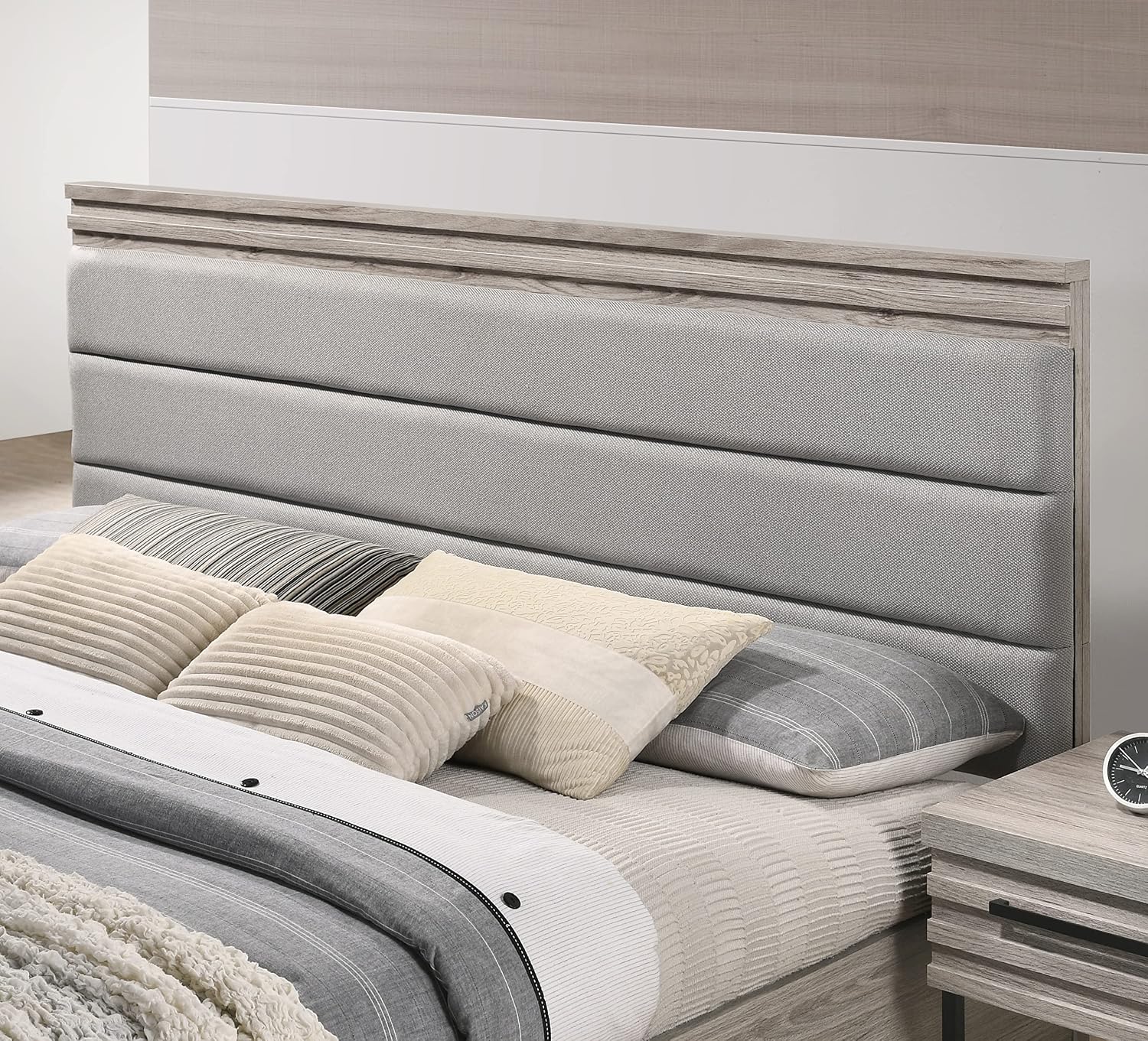 Roundhill Furniture Alvear 3-Piece Upholstered Wood Bedroom Set, Queen Size Panel Bed and Two Nightstands, Weathered Gray