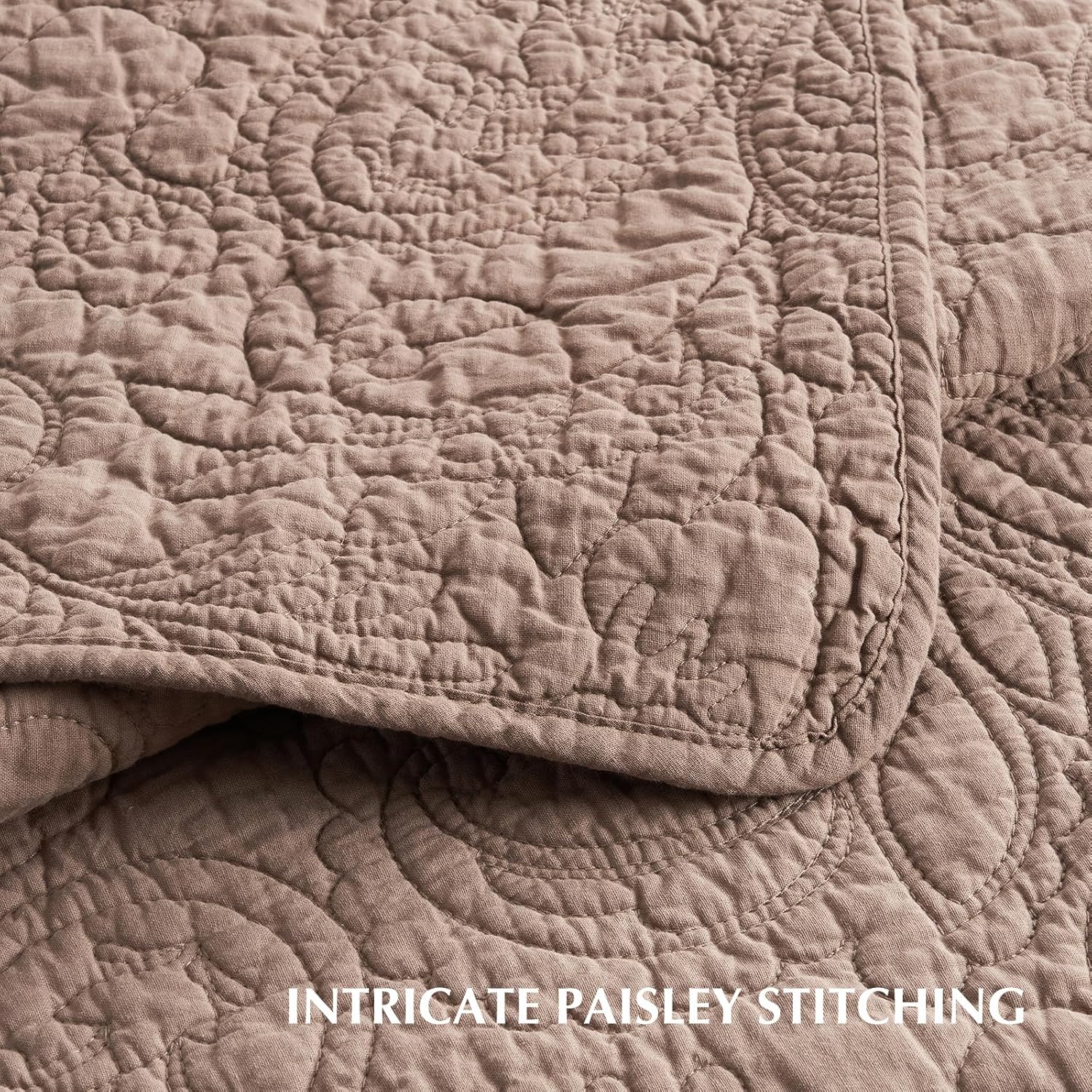 EVERGRACE 100% Cotton Paisley Quilt Set, King Size 3 Piece Set – Prewashed Lightweight Bedspread with 2 Shams, Soft Matelasse-Style Quilted Coverlet for All-Season, Dusty Brick (Red Undertones)