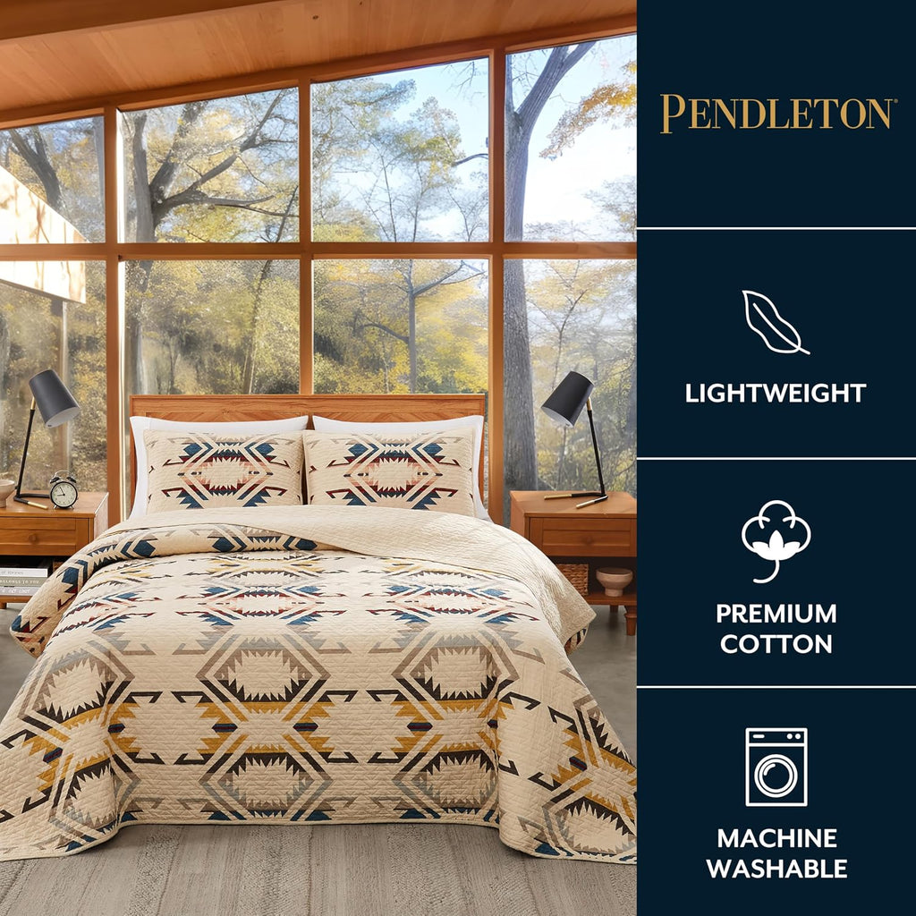 Pendleton White Sands King Quilt Bedding Set with 2 Pillow Shams, Premium Cotton Quilt, Lightweight Quilted Coverlet or Bedspread, Southwestern Bedding, Machine Washable, King, White Diamond Print
