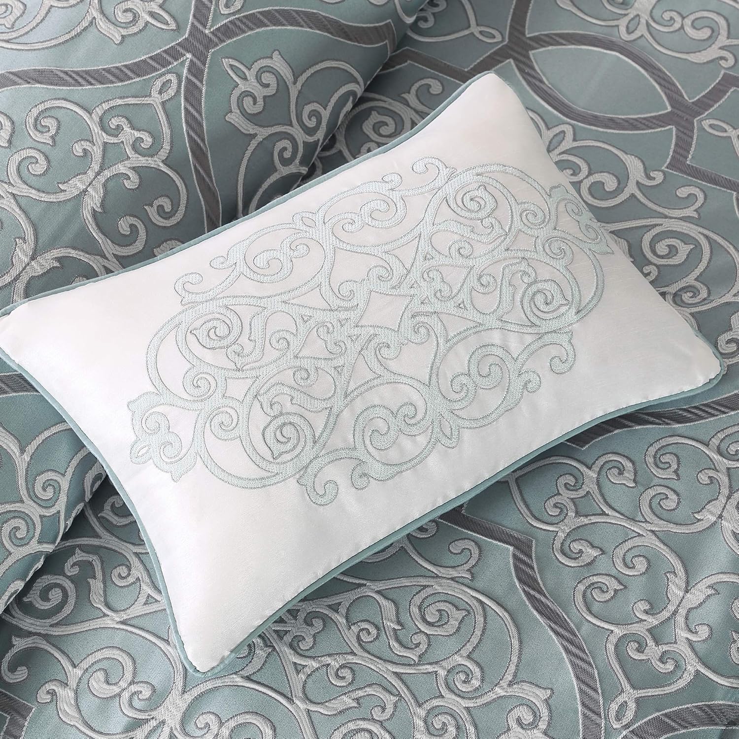 Madison Park Lavine Cozy Bed in a Bag Comforter Set, Traditional Luxe Jacquard Design All Season Down Alternative Bedding with Cotton Bed Sheets, Bed Skirt & Pillows, King Blue 12 Piece