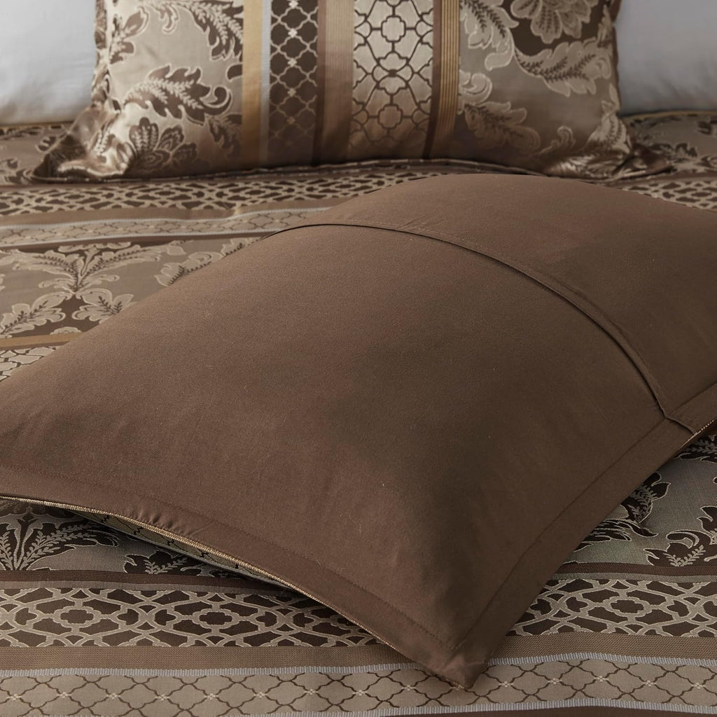 Madison Park Cozy Comforter Set - Luxurious Jaquard Traditional Damask Design, All Season Down Alternative Bedding with Matching Shams, Decorative Pillow Bellagio Brown/Gold Cal King(104'x92') 7 Piece