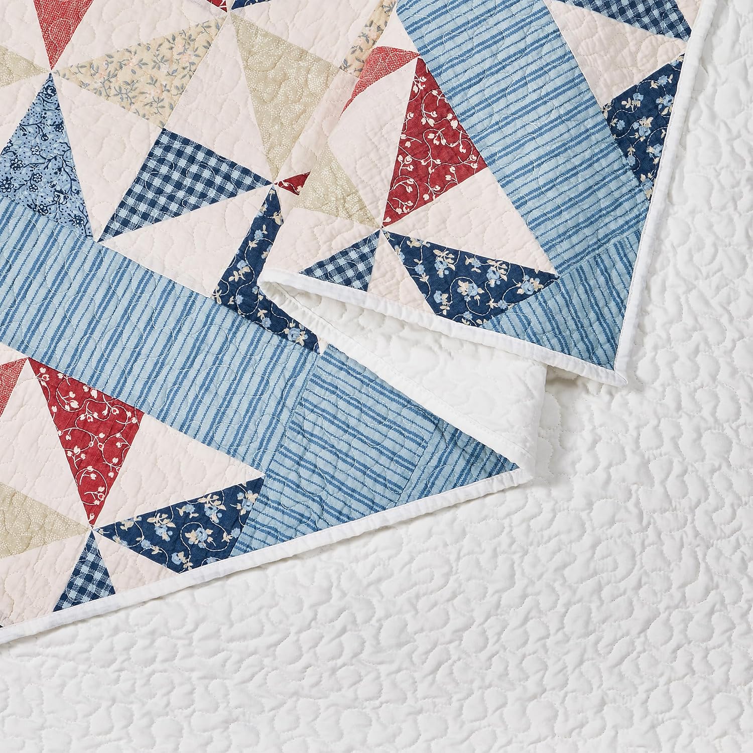 Modern Heirloom Americana Heartland Quilt Set, King, Red White Blue | Pieced Sashing with Printed Star & Pinwheel Blocks| Cotton Face and Fill| 3-Piece