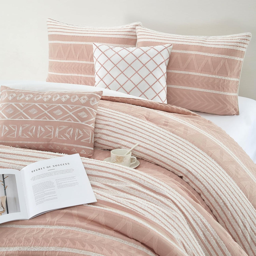 Stratford Park Cotton King Size Comforter Set, Blush Geometric Jacquard Bedding Set, Cozy 6 Piece Bedding Set, Bedskirt, Pillows & Shams, Home Decor