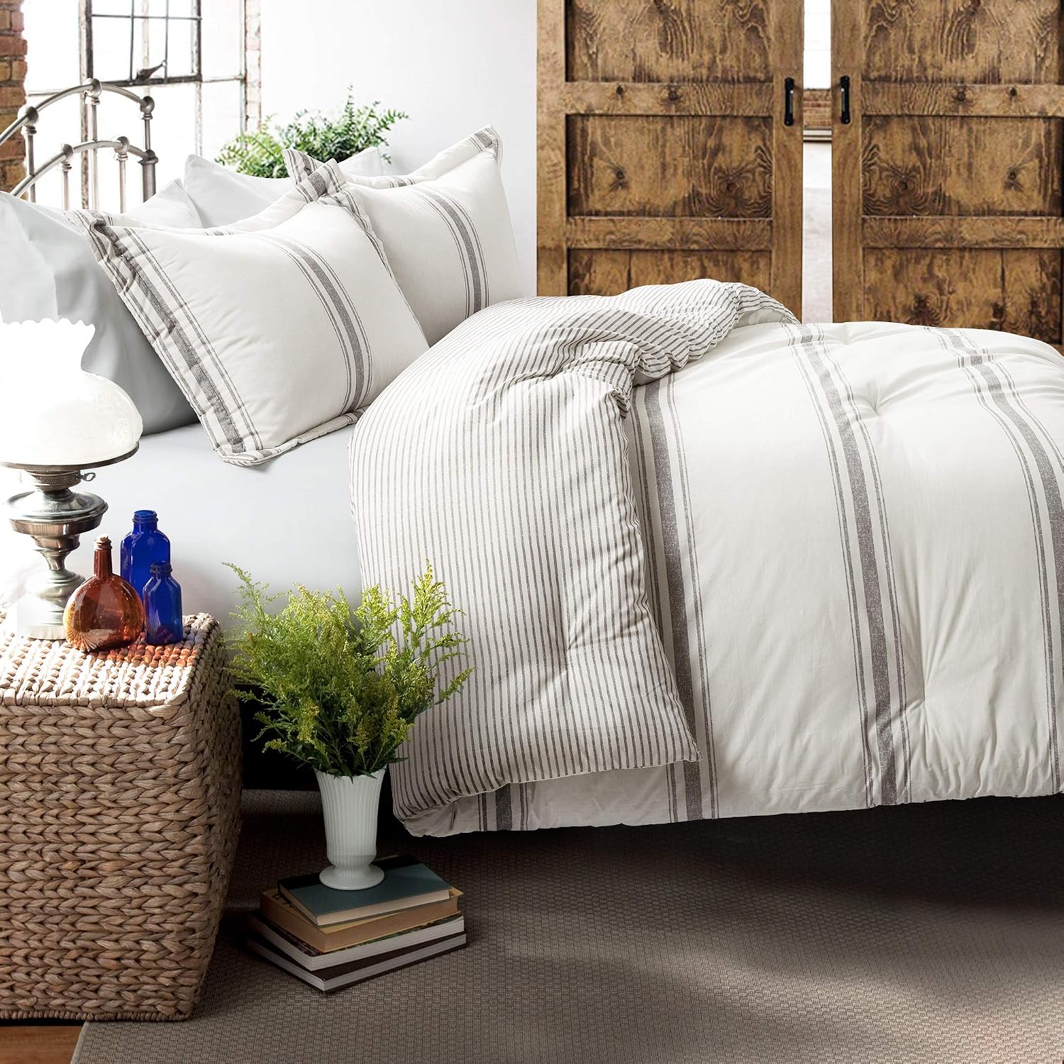 Lush Decor Farmhouse King Size Comforter Set, Reversible Cotton, 3 Piece Set, California King, Gray - Cozy Bedding - Rustic Decor - Modern Farmhouse Bedroom Decor