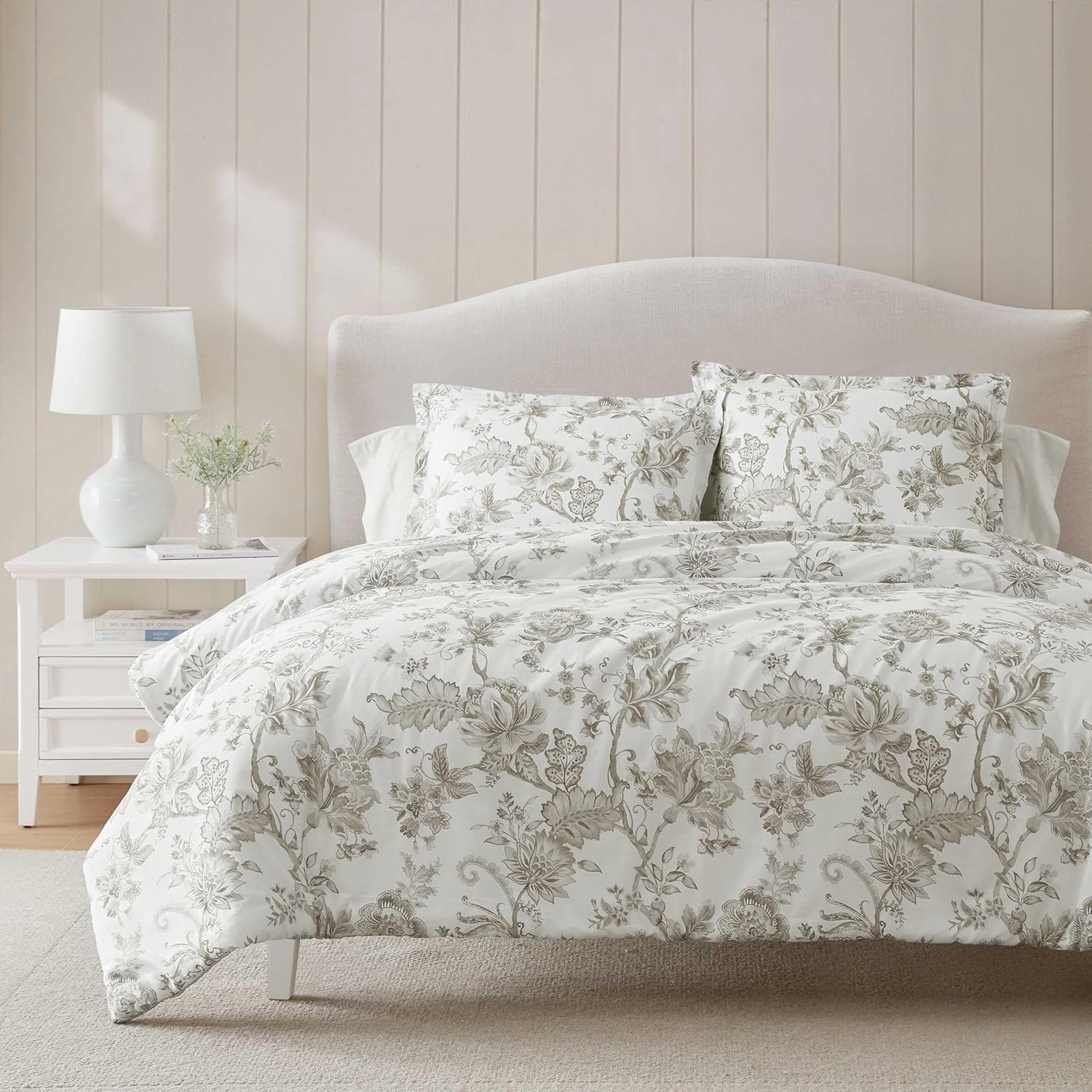 Martha Stewart - Queen Comforter Set, Smooth Sateen Front with Subtle Sheen & Lightweight Cotton Percale Reverse, 3 Piece Bed Set with Matching Pillowcases (Avery Floral Grey)