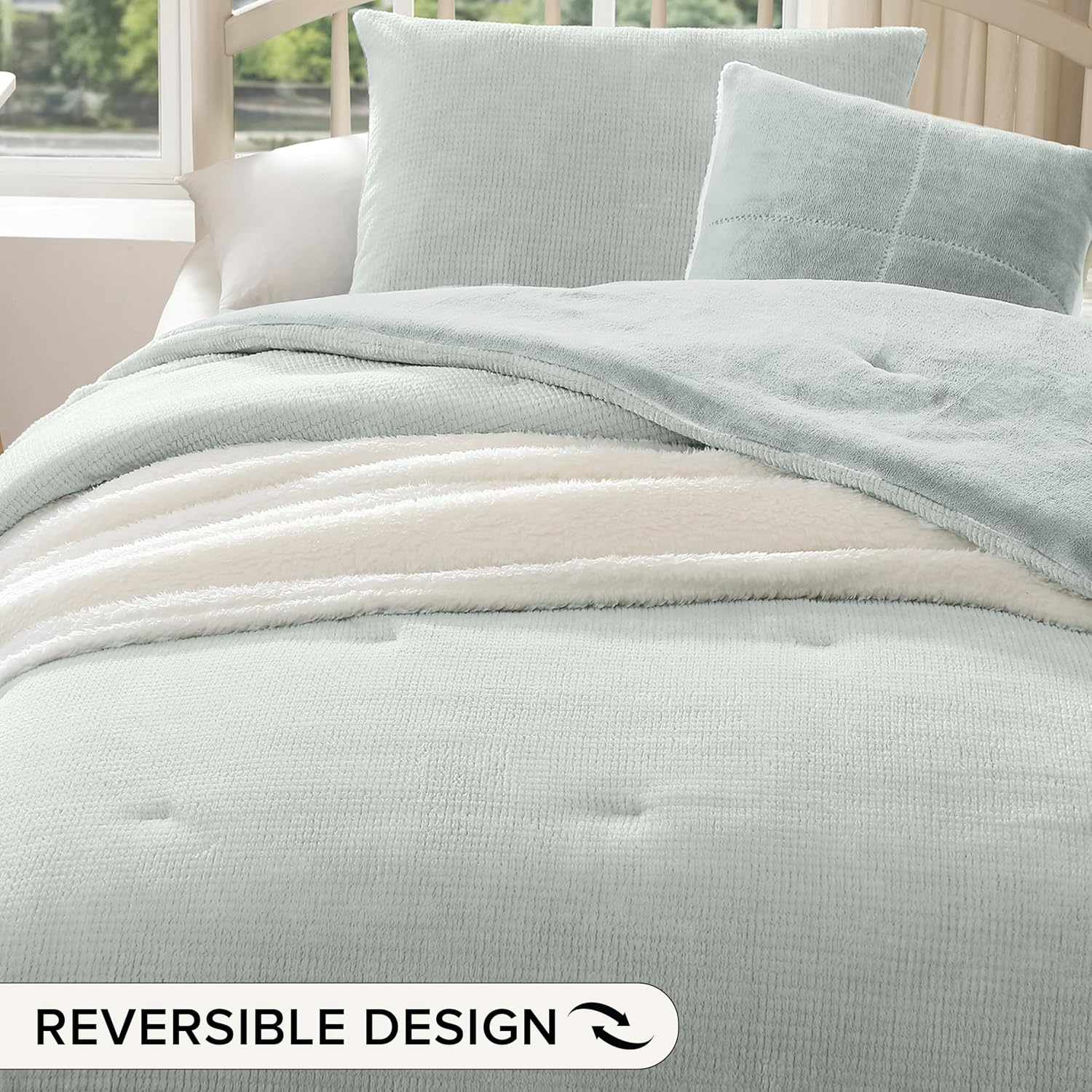 UGG Remina Twin Comforter Set 4 Piece Bed in a Bag with Throw Blanket, Decorative Pillow, Sham, and Reversible Comforter Hypoallergenic Washable Dorm Bedding, Twin XL, Blue-Green Clear Creek