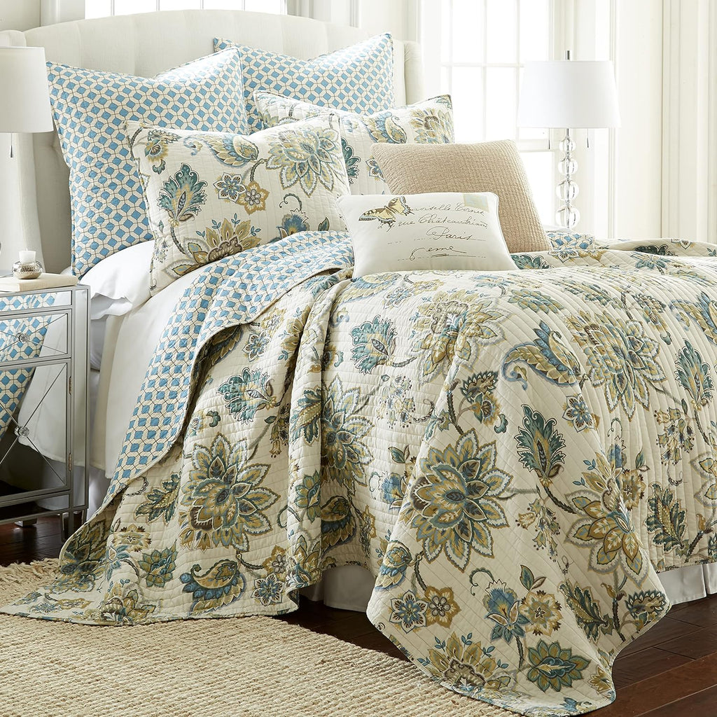 Levtex Home - Grey Palladium Quilt Set - Twin/Twin XL Quilt 68x86in. + One Standard Pillow Sham 26x20in. - Paisley - Green, Yellow, Grey, Blue, and White - Reversible - Cotton Fabric